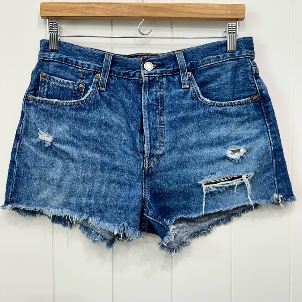 Levi's 501 High Rise Jean Shorts Medium Wash Distressed Style with Frayed hem
